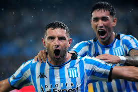 «Maravilla» Martínez sorprendió al revelar ser hincha de River y dejó abierta su continuidad en Racing