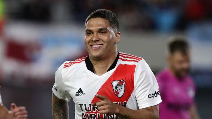 Juanfer Quintero vuelve a River por tercera vez, ya es oficial