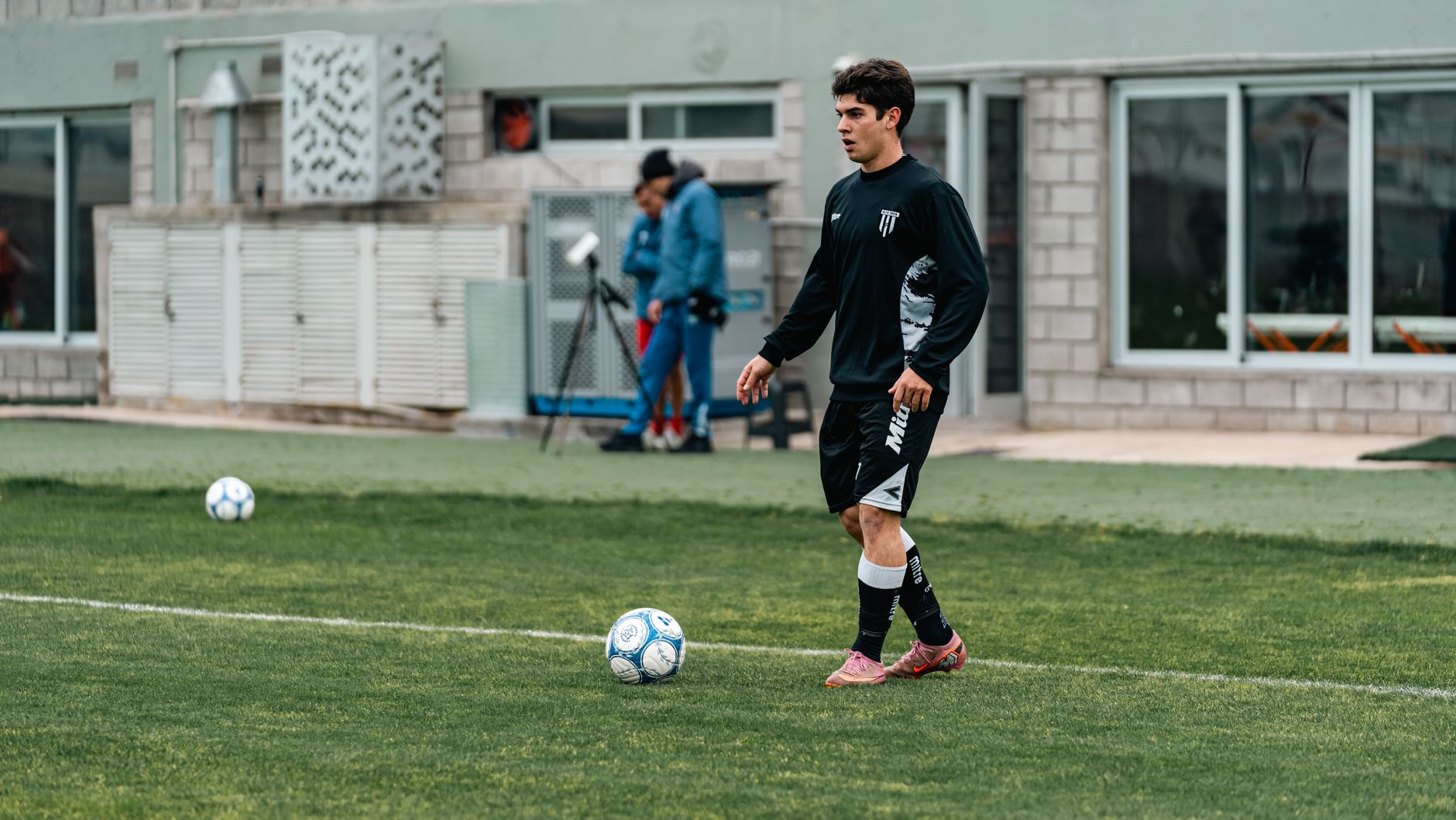 Lo compararon con Messi, pasó por el Huracán de Cappa y hoy juega en la cuarta división de Italia: la historia de Lucas Trecarichi