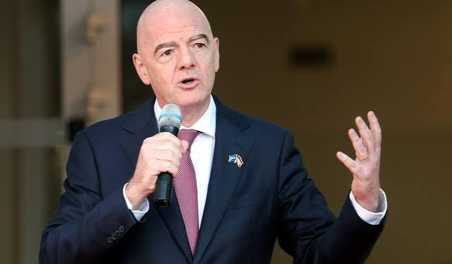 Denuncian a Infantino por fraude fiscal y la FIFA salió a desmentirlo